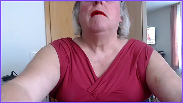 Snapshot of Sissygera chatting on 1, 3, 2025 Sissygera online show from 1, 3, 2025