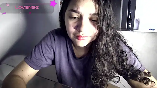 Snapshot of blerstefan1 chatting on 25, 1, 2025 blerstefan1 online show from 25, 1, 2025