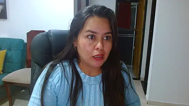 Ixchel Anaid online show from 22, 12, 2025
