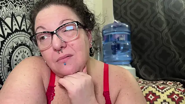 Snapshot of Miss_Phat_Booty chatting on 2, 3, 2025 Miss Phat Booty online show from 2, 3, 2025