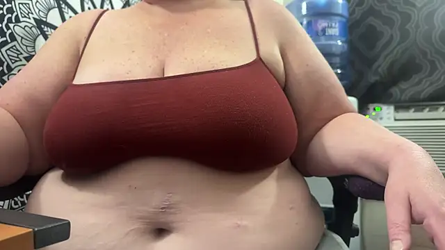 Snapshot of Miss_Phat_Booty chatting on 9, 9, 2025 Miss Phat Booty online show from 9, 9, 2025