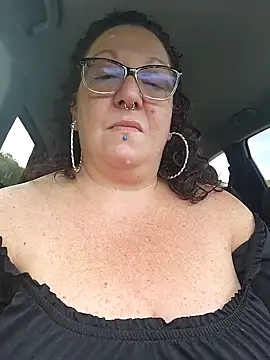Snapshot of Miss_Phat_Booty chatting on 13, 9, 2025 Miss Phat Booty online show from 13, 9, 2025