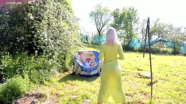 luxurydoll21 online show from 6, 5, 2026