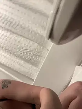 Venusgotdabooty online show from 17, 2, 2025