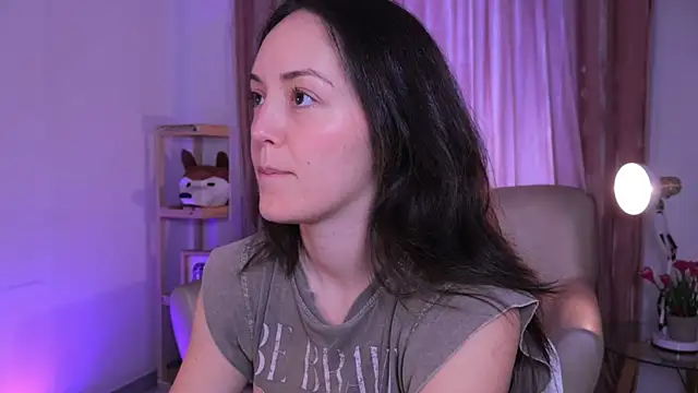 molly marmalade  online show from 12, 11, 2025