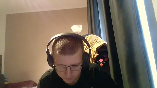 David250692 online show from 19, 12, 2025