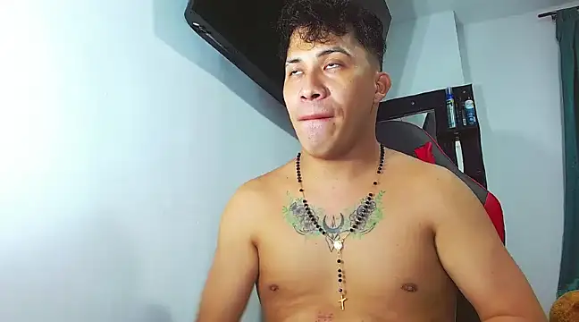 boyhot23x online show from 29, 12, 2024