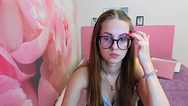 Snapshot of AliceAdams chatting on 27, 1, 2025 AliceAdams online show from 27, 1, 2025