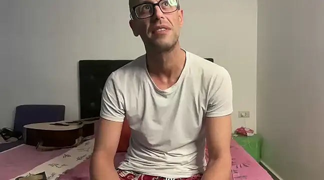 Snapshot of CamCrestXXX chatting on 13, 1, 2025 CamCrestXXX online show from 13, 1, 2025