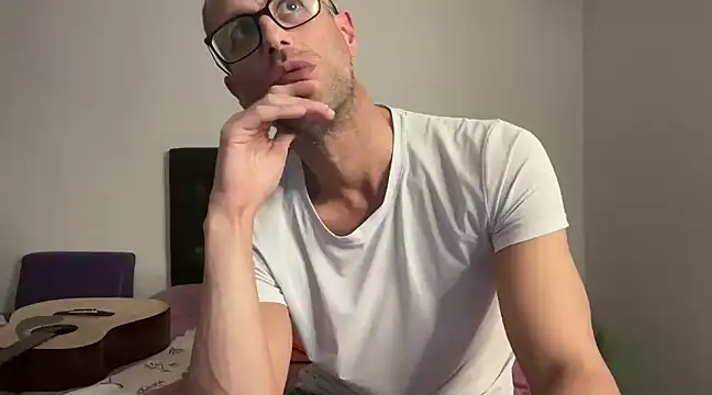 Snapshot of CamCrestXXX chatting on 13, 1, 2025 CamCrestXXX online show from 13, 1, 2025