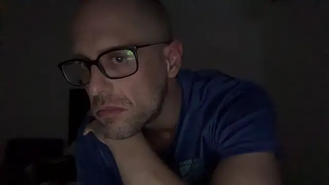 Snapshot of CamCrestXXX chatting on 22, 1, 2025 CamCrestXXX online show from 22, 1, 2025