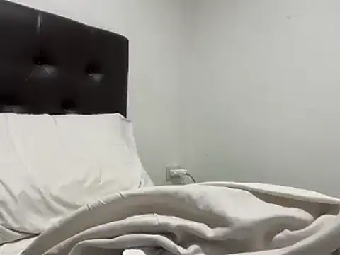 Snapshot of CamCrestXXX chatting on 20, 3, 2025 CamCrestXXX online show from 20, 3, 2025