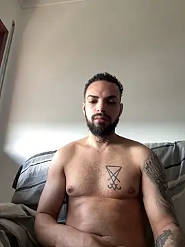 phellipestronda online show from 5, 5, 2026