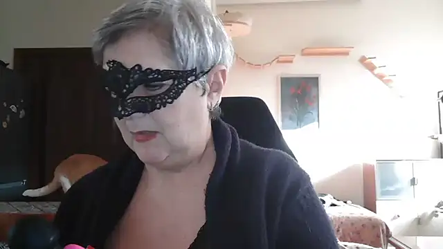 Snapshot of simona60 chatting on 5, 2, 2025 simona60 online show from 5, 2, 2025