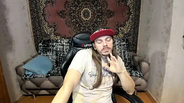 Marrymepls online show from 5, 3, 2025