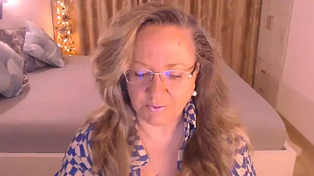 Snapshot of Raisshy chatting on 19, 2, 2026 Raisshy online show from 19, 2, 2026