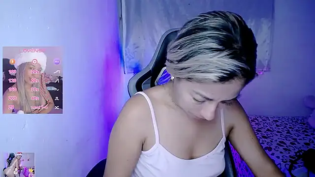 ninatiny online show from 14, 1, 2026