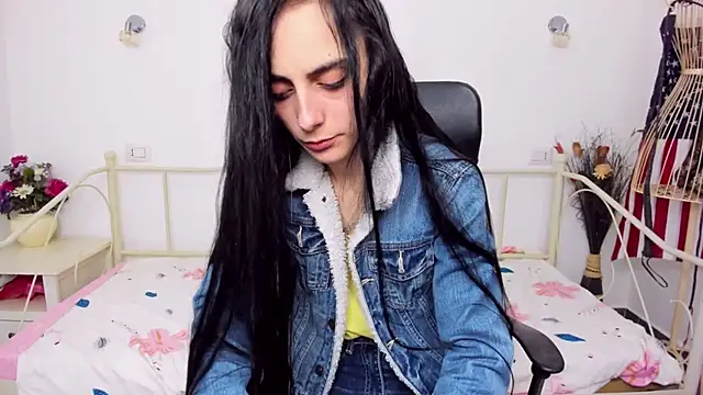 Snapshot of jessystarr chatting on 3, 2, 2025 jessystarr online show from 3, 2, 2025