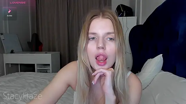 stussy3325 online show from 24, 2, 2025