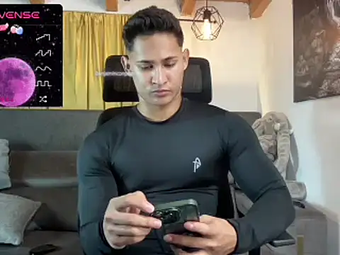 BenjaminCooperk online show from 26, 2, 2025