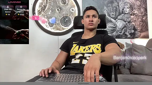 BenjaminCooperk online show from 11, 11, 2025