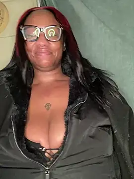 Snapshot of AlexaTheSlut chatting on 24, 1, 2025 AlexaTheSlut online show from 24, 1, 2025