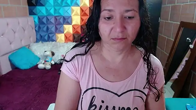 katifoxx online show from 10, 1, 2025