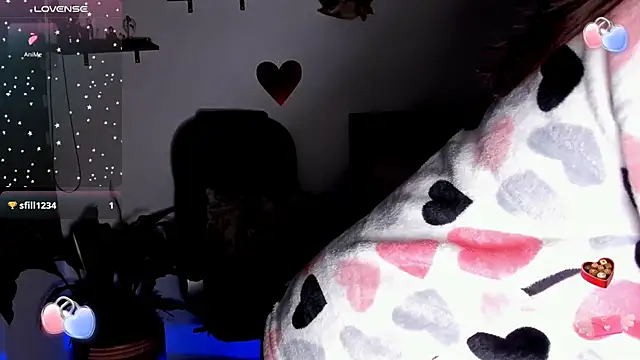 Snapshot of Ariella_tits chatting on 17, 2, 2025 Ariella tits online show from 17, 2, 2025
