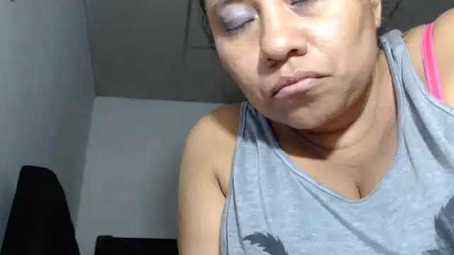 adrixxx38 online show from 15, 2, 2026