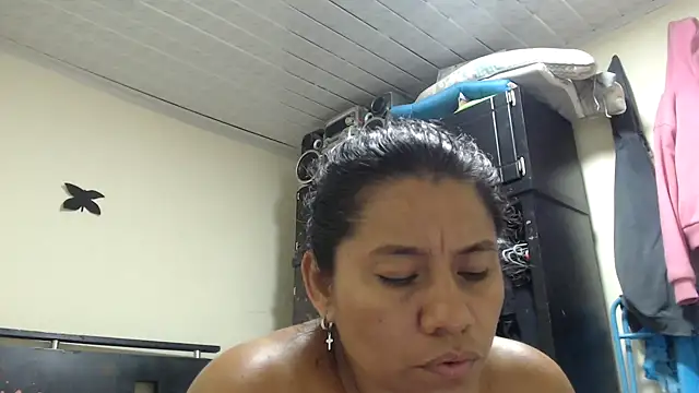 adrixxx38 online show from 15, 5, 2026