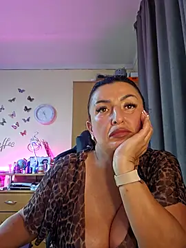 Hotangel75 online show from 31, 10, 2025