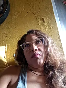 mila38 online show from 4, 12, 2025