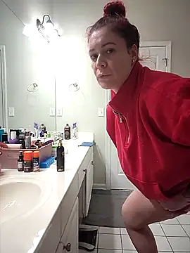 Snapshot of HollyTattoo chatting on 12, 2, 2026 HollyTattoo online show from 12, 2, 2026