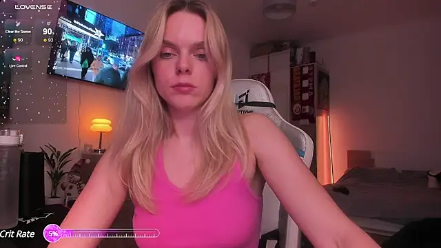 Snapshot of CharliSweet chatting on 20, 3, 2025 CharliSweet online show from 20, 3, 2025