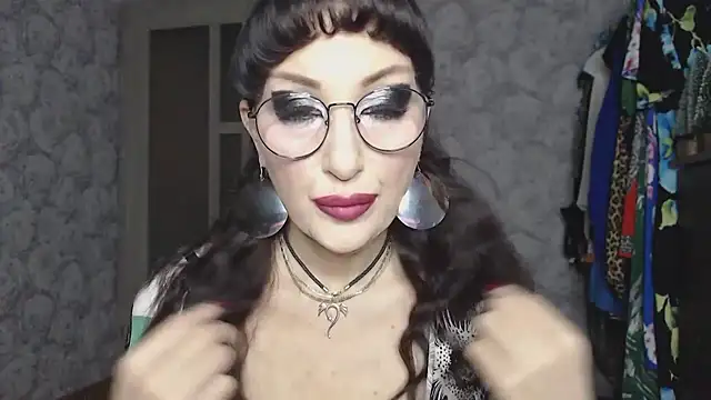 Aziza1 online show from 19, 12, 2025