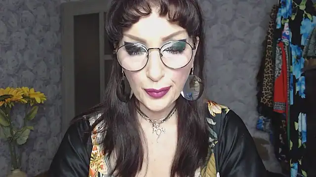 Aziza1 online show from 6, 4, 2026