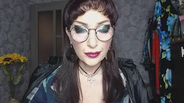 Aziza1 online show from 15, 4, 2026