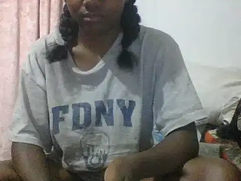 Hamie sexy online show from 7, 11, 2025