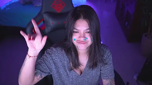 ambarEvans online show from 22, 2, 2026