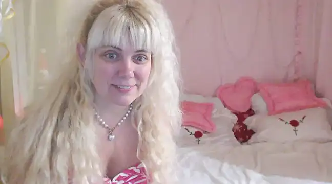 SunnySylvia online show from 27, 12, 2024