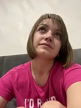 Snapshot of Amelie_Shy chatting on 8, 1, 2025 Amelie Shy online show from 8, 1, 2025