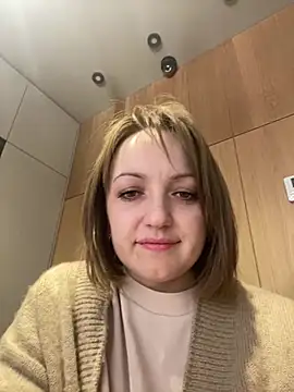 Snapshot of Amelie_Shy chatting on 25, 2, 2025 Amelie Shy online show from 25, 2, 2025