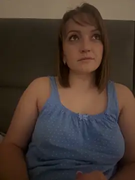 Snapshot of Amelie_Shy chatting on 30, 9, 2025 Amelie Shy online show from 30, 9, 2025
