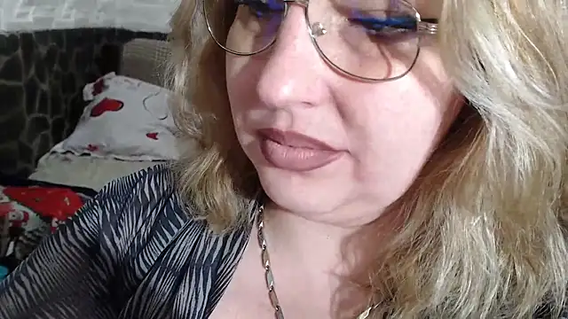 Snapshot of piticaforever chatting on 22, 4, 2026 piticaforever online show from 22, 4, 2026