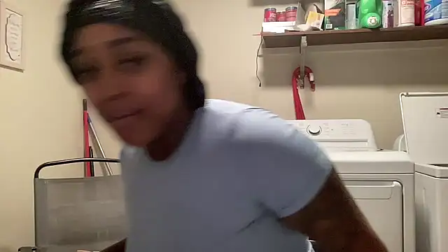 Creamesensation online show from 25, 10, 2025