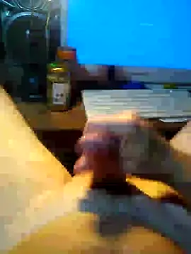 Alvaro2017 online show from 11, 2, 2025