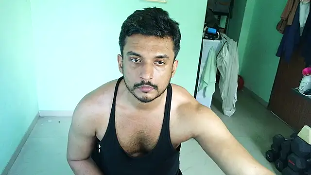Snapshot of daringcutie chatting on 14, 5, 2026 daringcutie online show from 14, 5, 2026