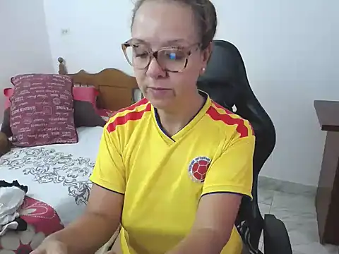 yeslluisa online show from 23, 6, 2026
