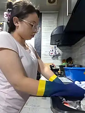 linda-schmidt online show from 17, 1, 2025