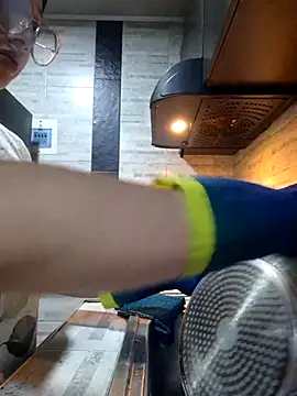 linda-schmidt online show from 25, 10, 2025